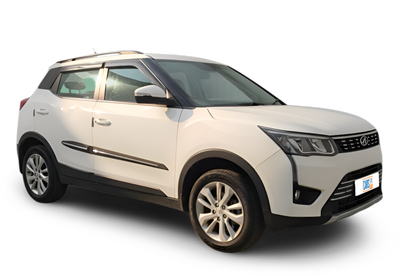 Mahindra XUV300-img